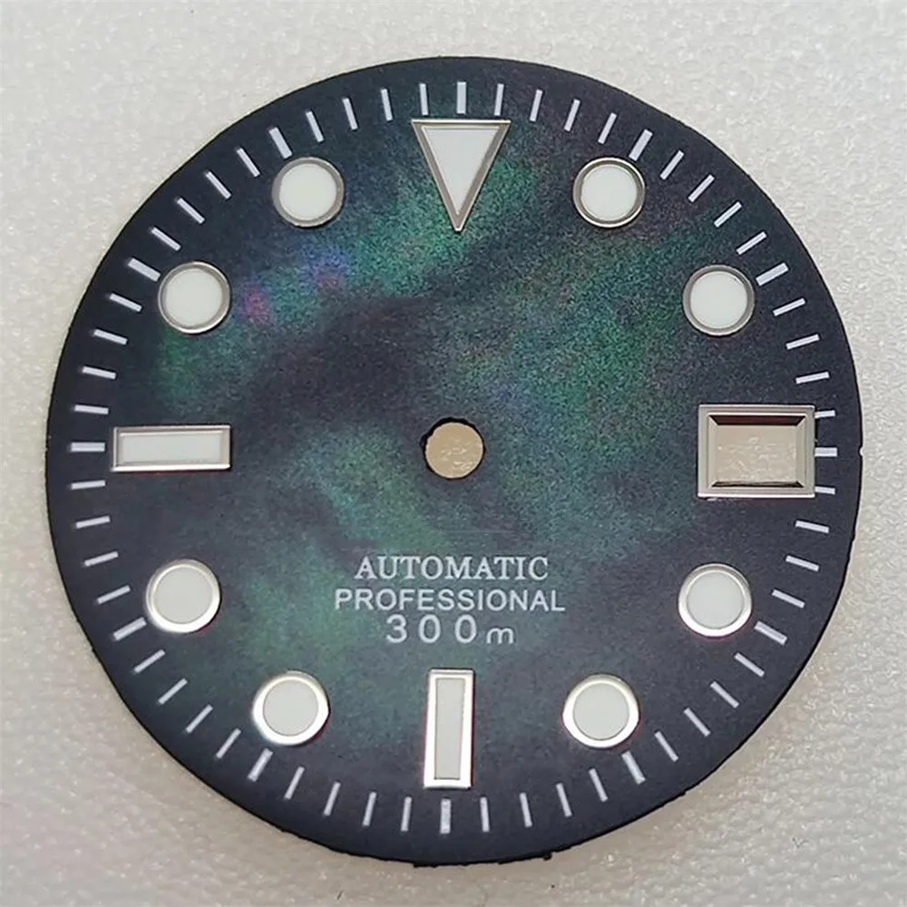 

Exquisite Watch Dial 28.5mm Diving Watch C3 Green Luminous Dial for NH35 Watch Movement