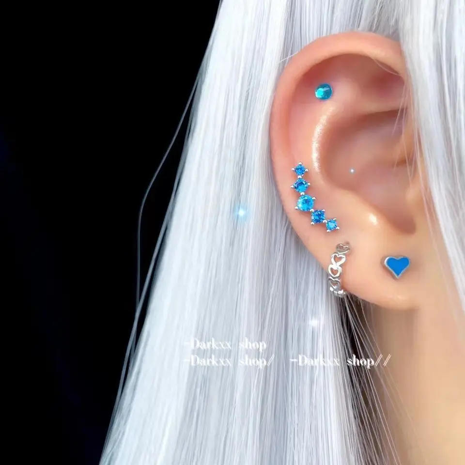 

2022 New Sweet Cool Geometry Blue Zircon Earrings for Woman Y2K Blue Zircon Heart Earrings Suit Gift Charm Jewelry Wholesale