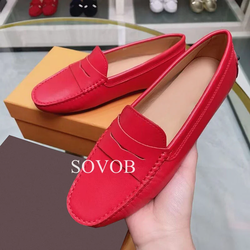 Женские демисезонные лоферы