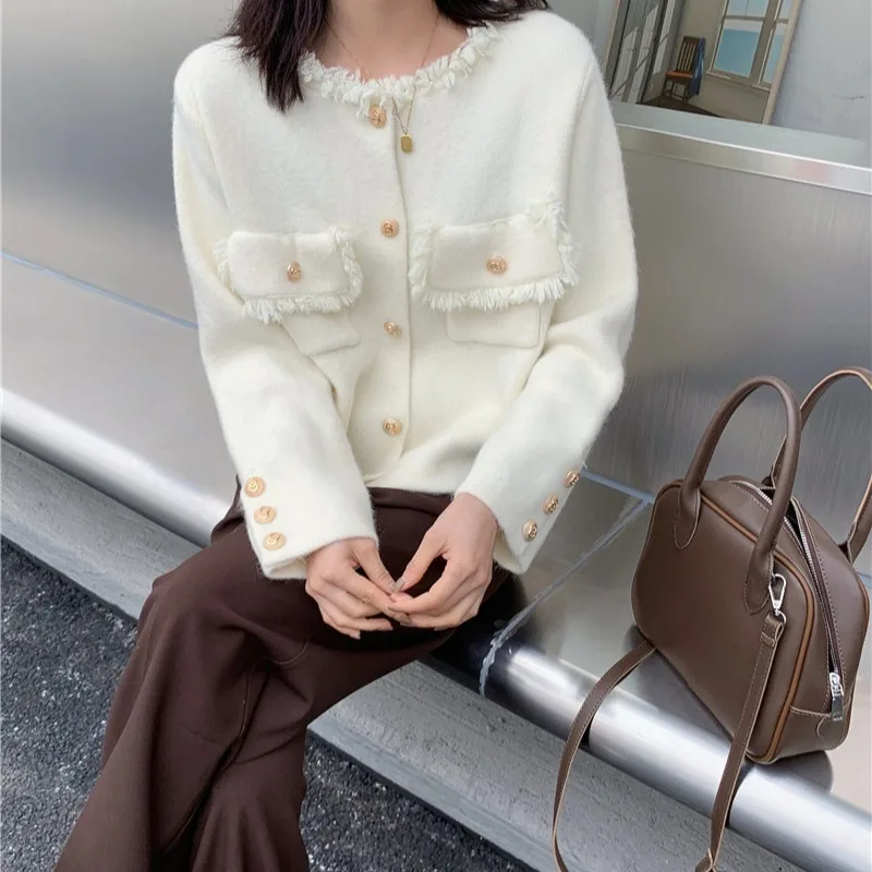 

Cardigans sweater jacket autumn and winter 2022 new gentle design tassel temperament o neck niche knitted sweater top women