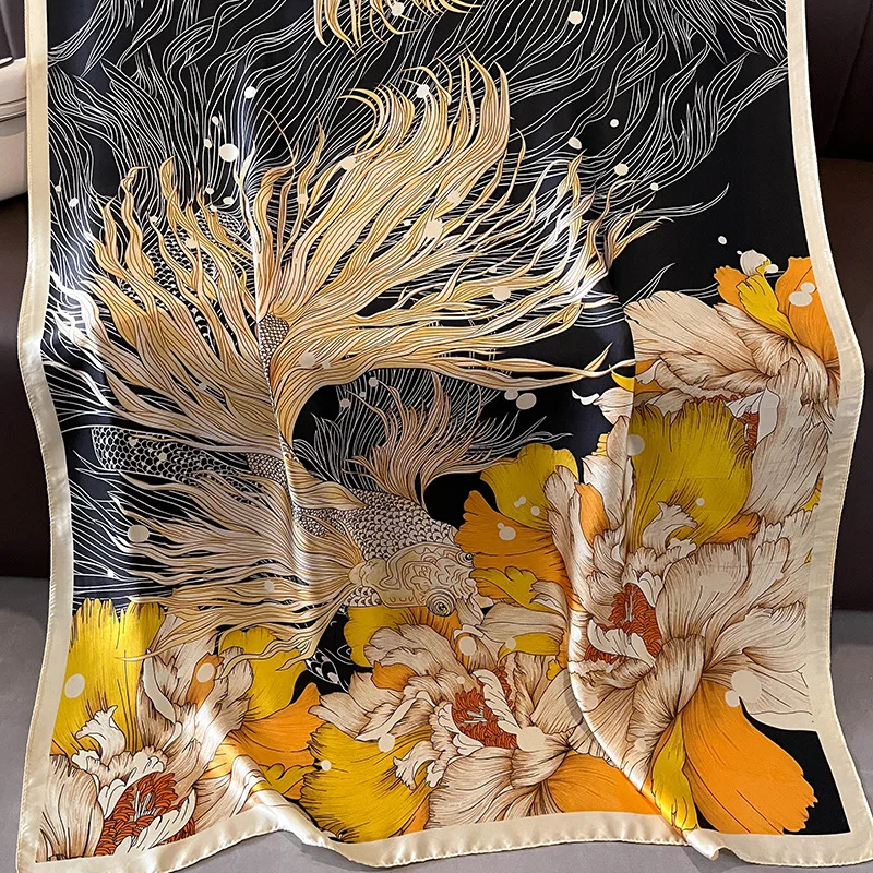 Шелковый шарф