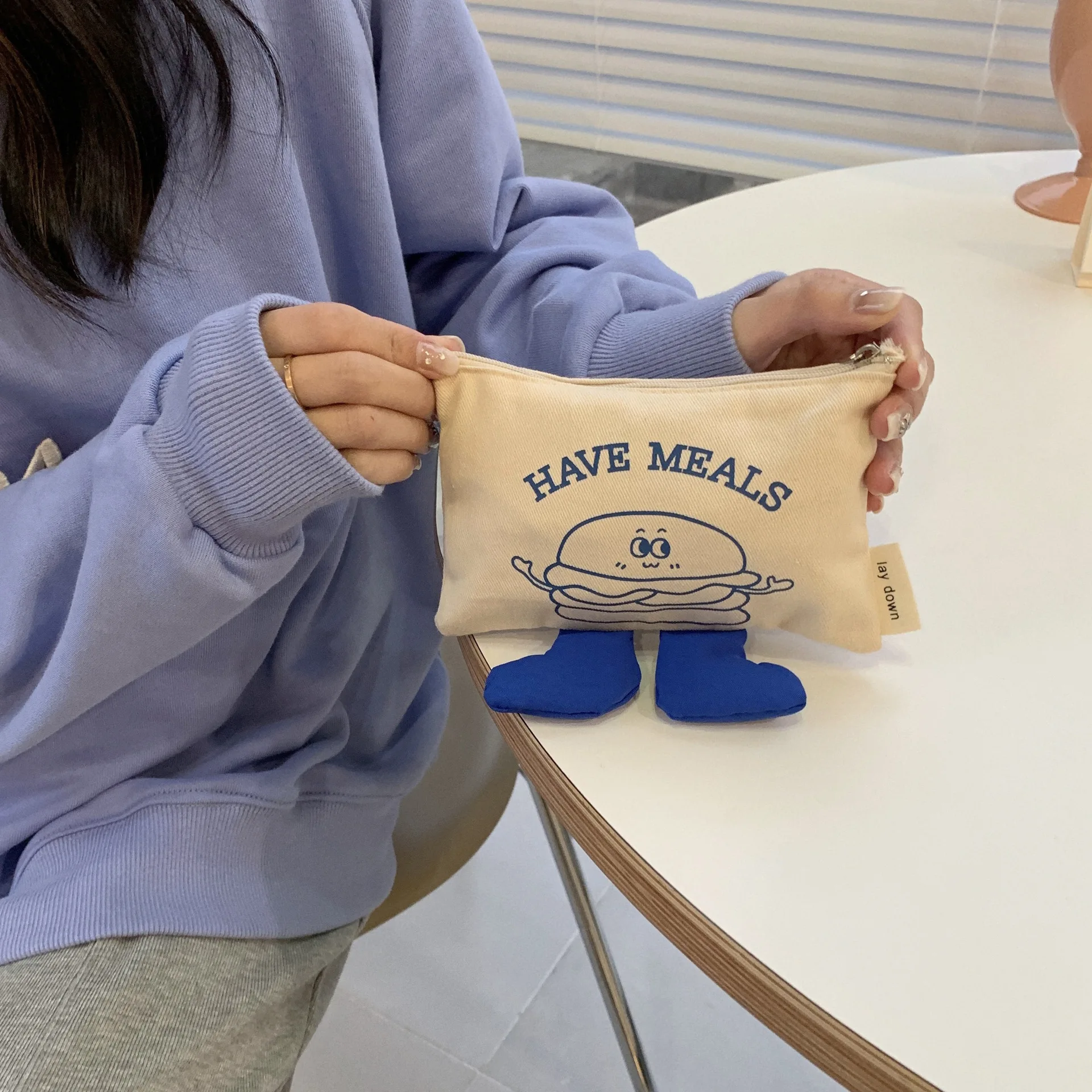 

Cute Food Doll Zero Wallet Bluetooth Earphone Protection Case Vintage Storage Bag Handheld Mask Bag Canvas Handbag