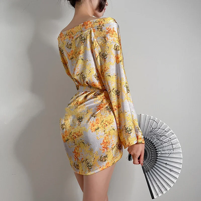 Прозрачный комплект нижнего белья на косточках с бюстгальтером пуш-ап женское