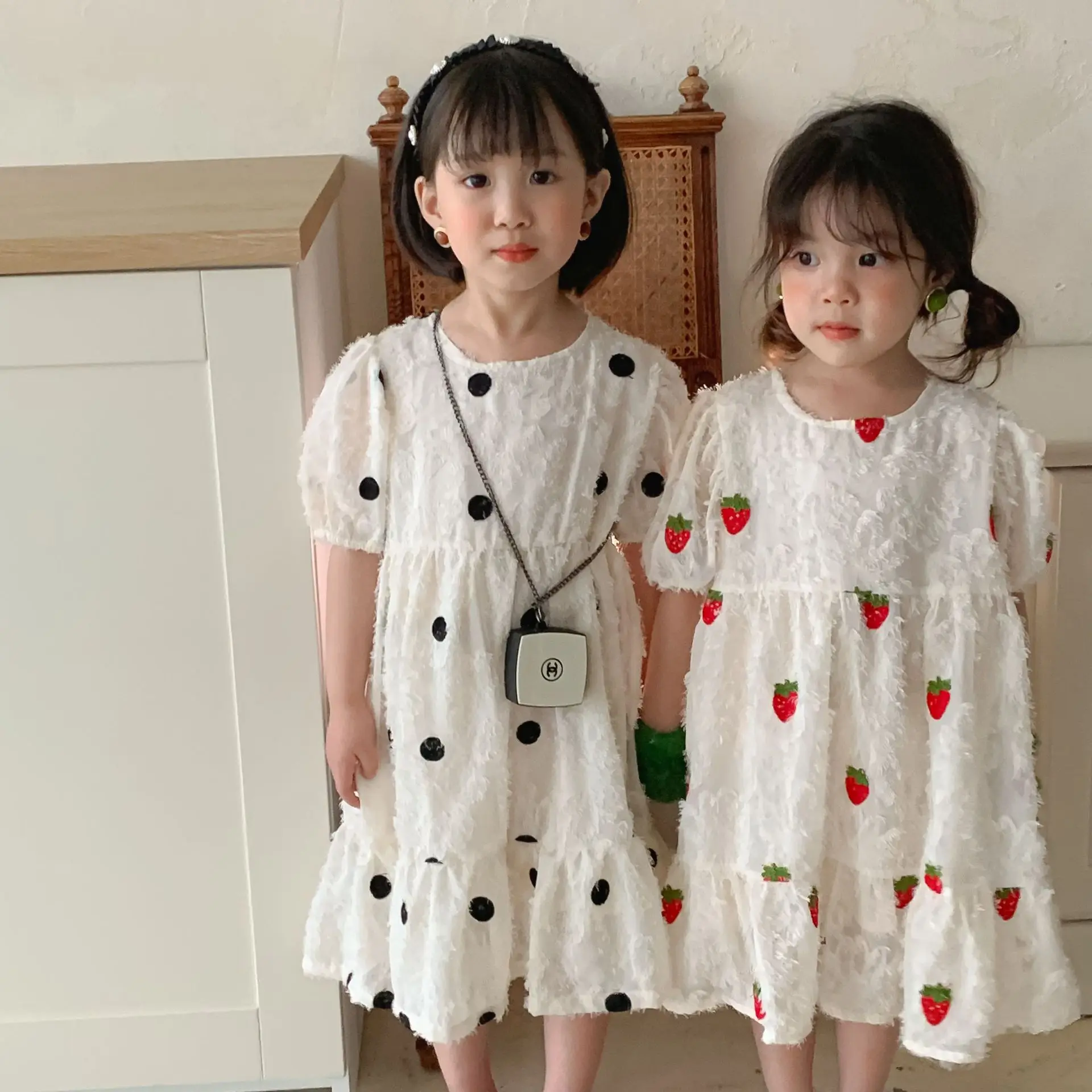 

2022 New Arrival Children Clothes For Kids Girls Strawberry Print Mesh Dress Cotton Fashion Sweet Princess Dresses