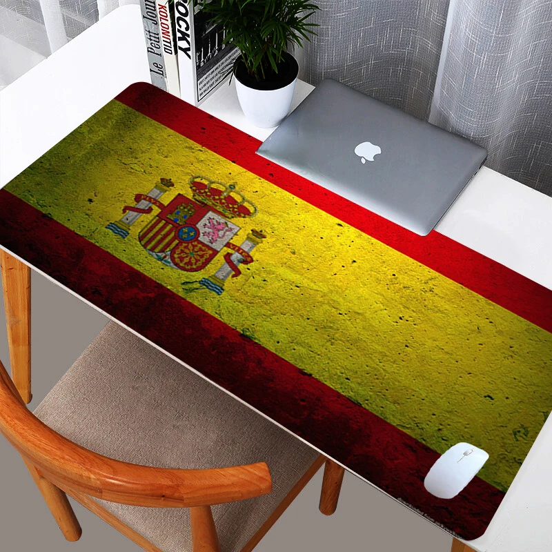 

Flag of Spain Anime Mouse Pad Gamer Mousepad Keyboard Pc Xxl Large Laptop 900X400 Desk Accessories Kawaii Office Mats Gaming Mat