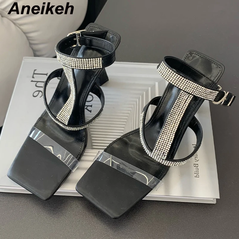 

Женские сандалии Aneikeh из искусственной кожи с кристаллами и открытым носком на высоком каблуке, Новинка лета 2024, элегантная офисная и профессиональная обувь T-образной формы, размеры 35-39