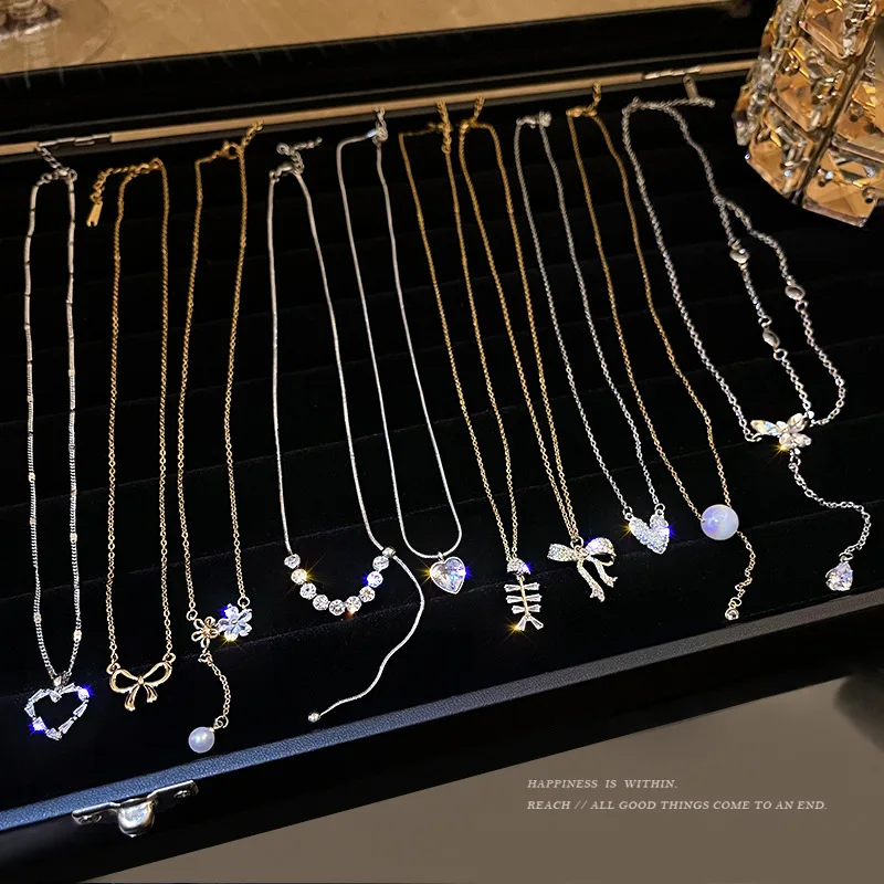 

Light Luxury Steel Collarbone Chain Niche Design Sense Butterfly Necklace Women's Ins Style Matching Accessories