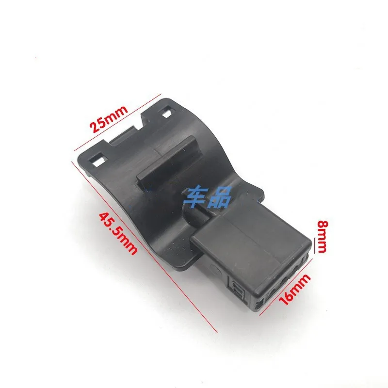 

For Cars Toyota Corolla Camry Crown Highlander Windshield Scalloped Fog Wiper Spray Nozzle Wiper Nozzle Accessories Tool