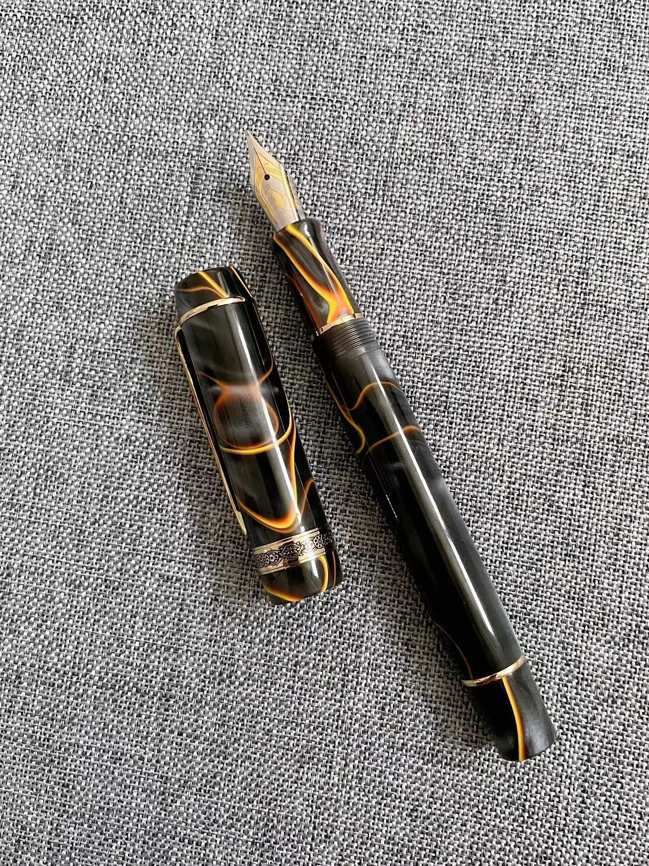 

316 акриловая перьевая ручка Kaigelu, чернильная ручка с полированным наконечником и золотым зажимом, чернильная ручка с белым, мраморным и янтарным узором, подарок для письма, для студентов, офиса, бизнеса