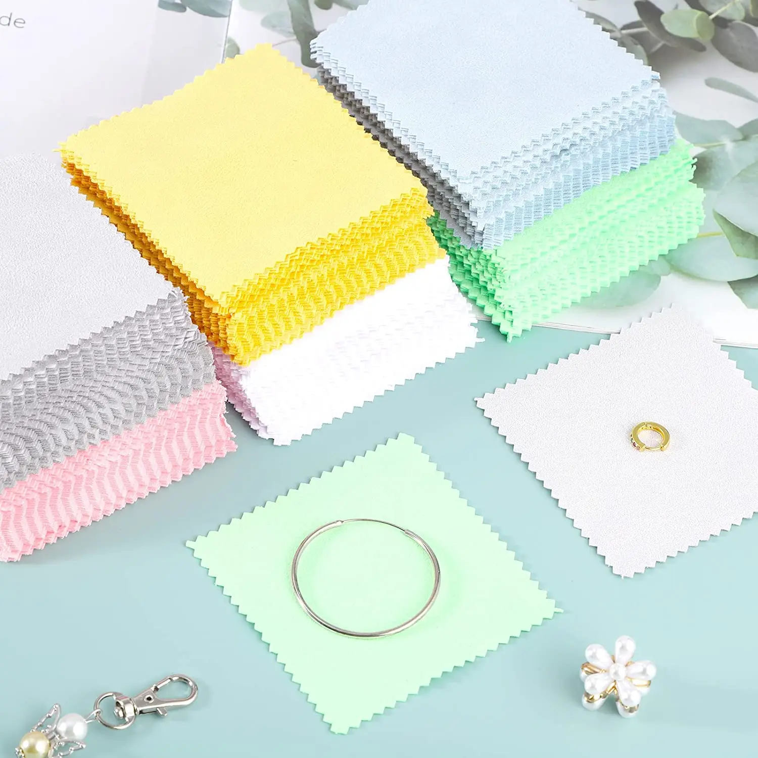 Салфетка для чистки серебряного покрытия 8 х8 см 50/20 шт.