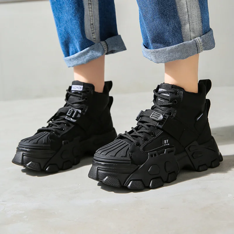 

Женские массивные ботинки с пряжкой, черные, белые ботинки с высоким берцем, женская теплая плюшевая повседневная обувь с мехом, роскошный дизайн, женские ботинки на платформе, 2023