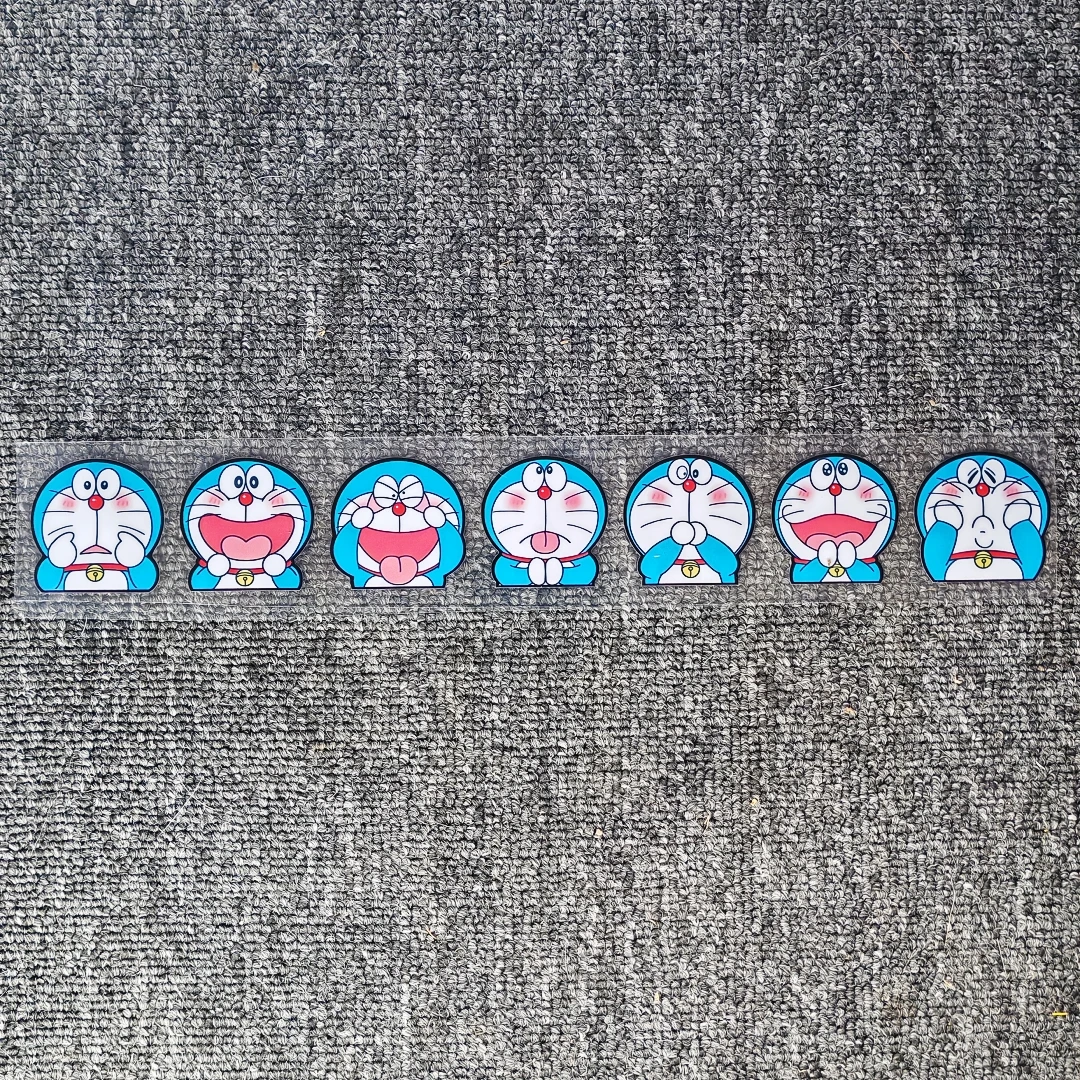 Фото Наклейки на автомобиль DORAEMON, милые аниме-наклейки для заднего стекла, багажника, мотоциклов, тюнинга авто T-ROC №2