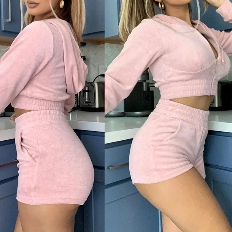 2021 New Velvet Ladies Two-piece Sweater Hooded Long-sleeved Zipper Jacket Slim Fit Shorts Ladies Autumn and Winter Suits Ladies