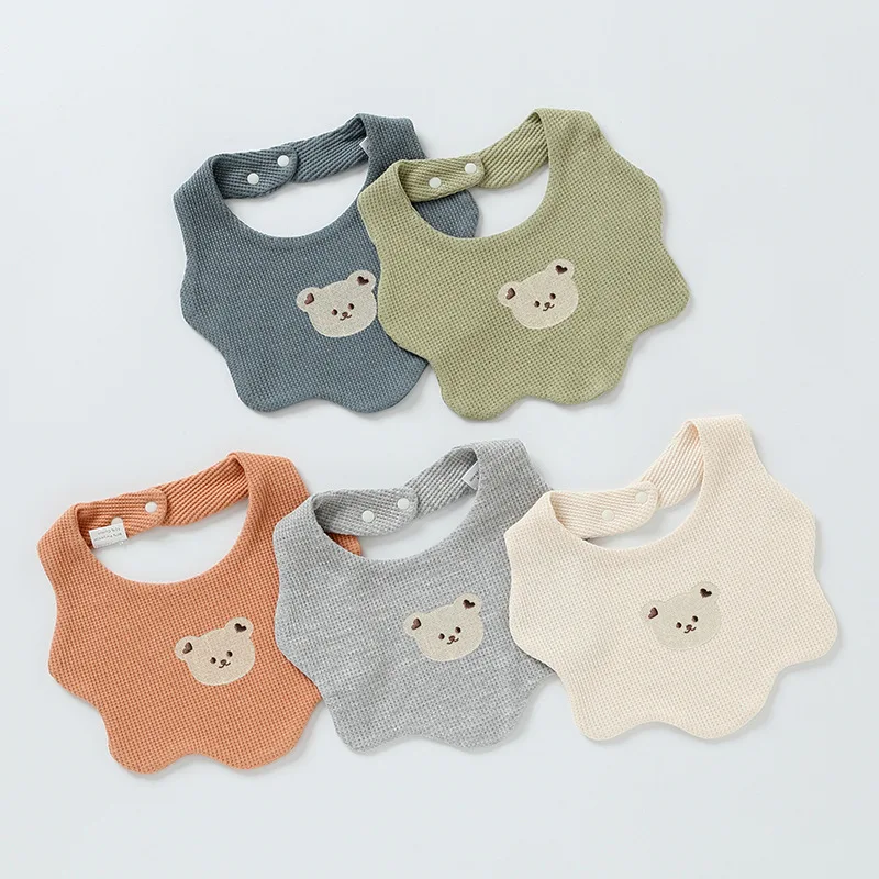 

Cute Newborn Baby Bib Lovely Cartoon Bear Salive Towel for Toddler Boy Gitl Double Layer Thicken Cotton Waffle Bibs Baby Feeding