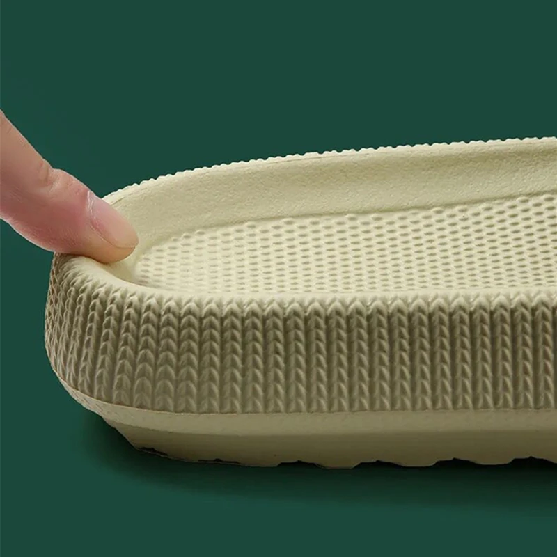Summer Home Simple Thick Bottom Mute Slippers Couple Indoor Bathroom Anti-slip Sandals Unisex Comfortable High-end Sense Slipper