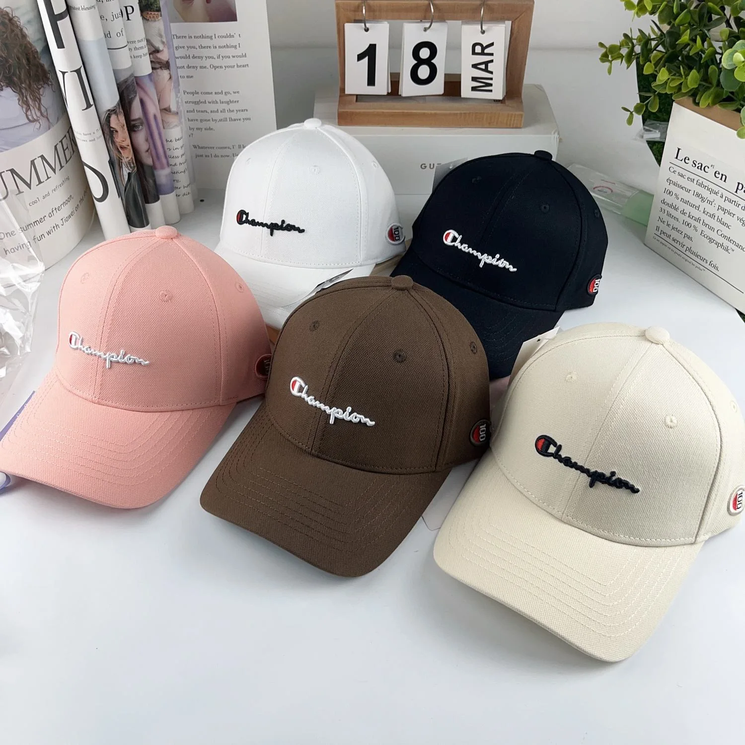 

New spring and autumn small letters embroidery hard top high-end baseball cap men and women fashion trend sunshade sports cap