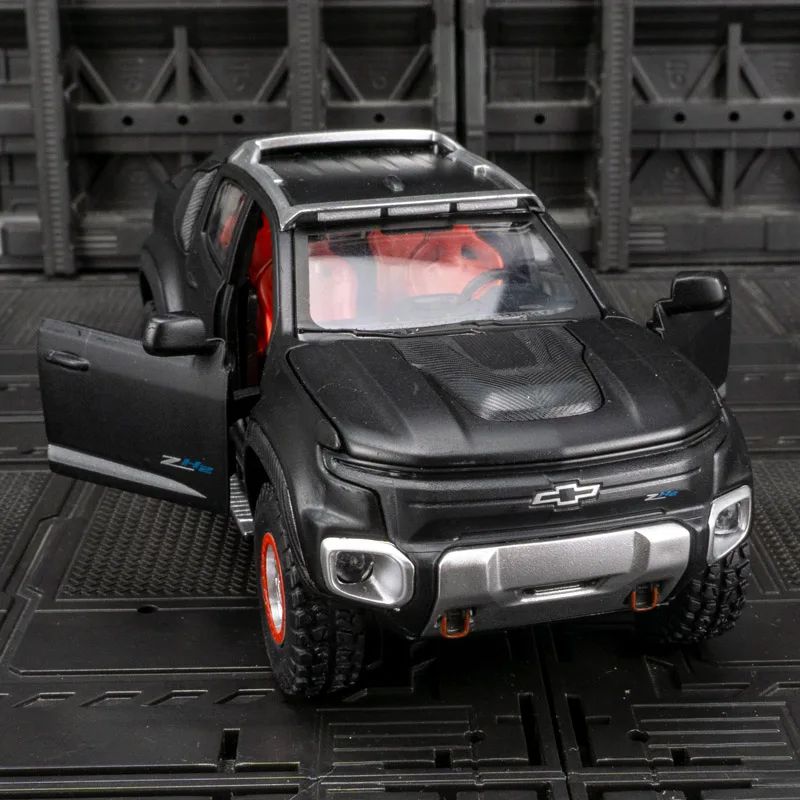 Chevrolet Colorado zh2 салон