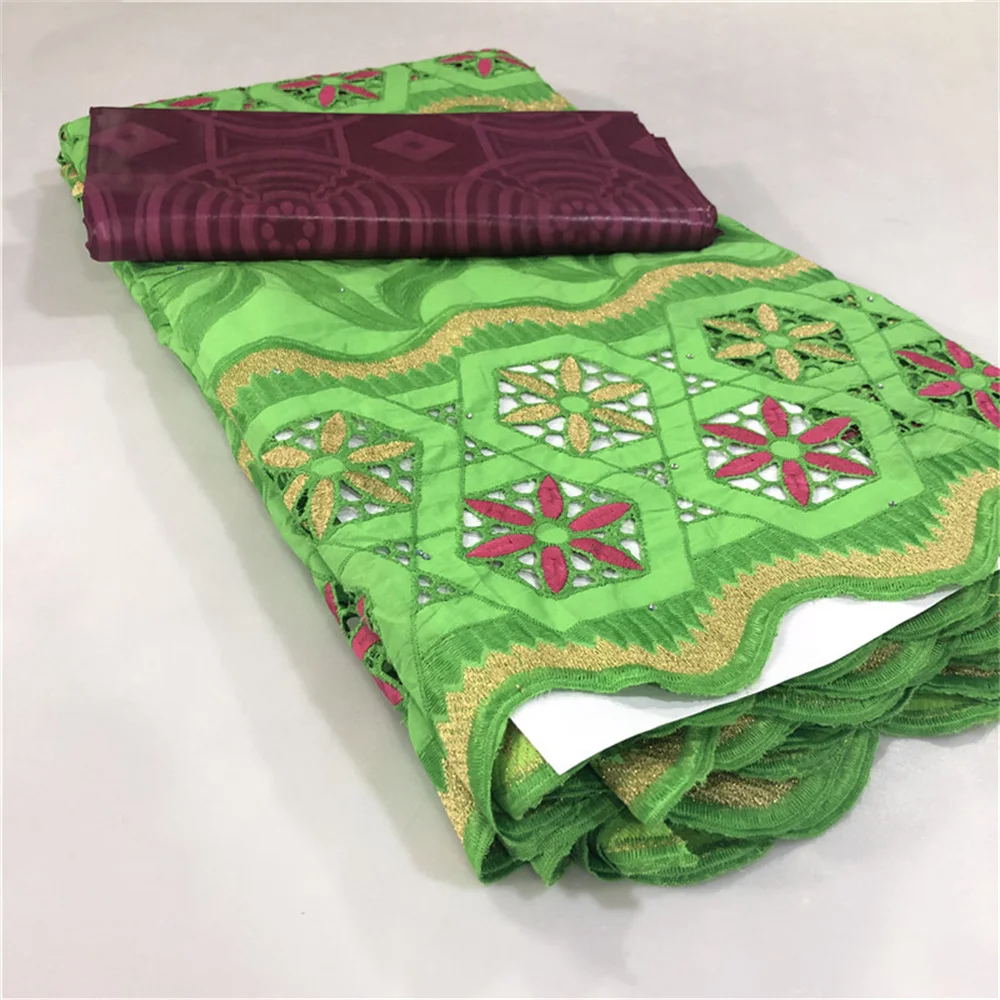 

2,5 ярдов желтый тиснением Базен Richce парча ткань с 2,5 ярдов швейцарская вуаль кружева для Femme Robe Новый Базен Riche Brode ткань