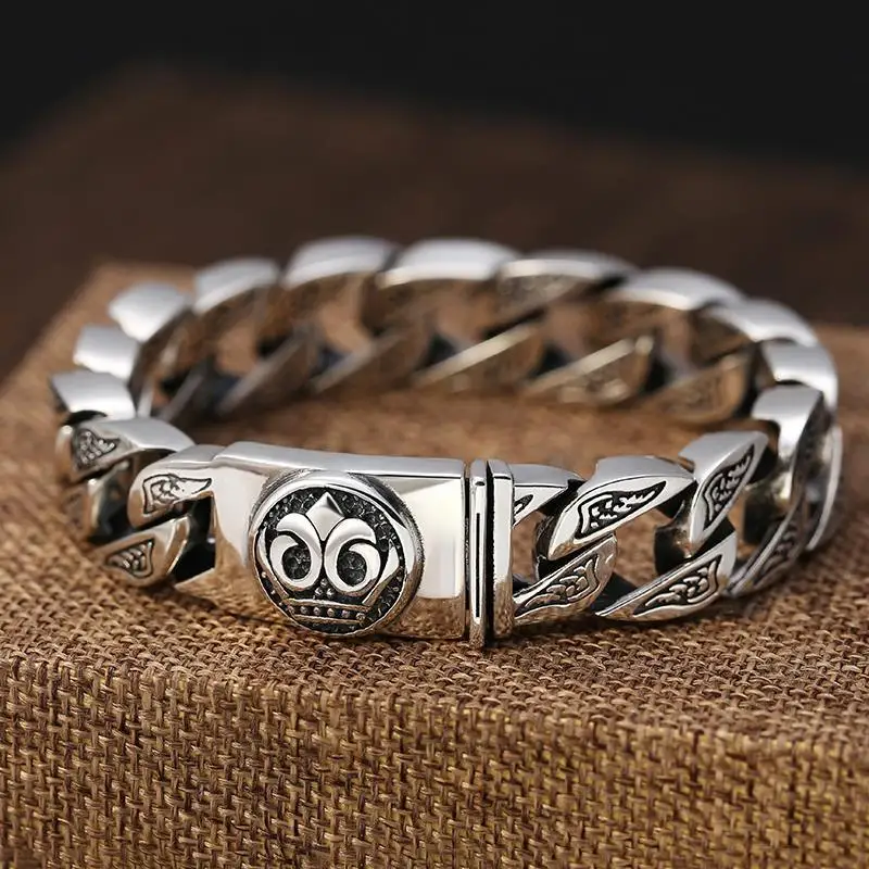 

New Vintage Men's Silver Bracelet Personality Fashion Locomotive Friends Silver Bracelet Domineering And Rough