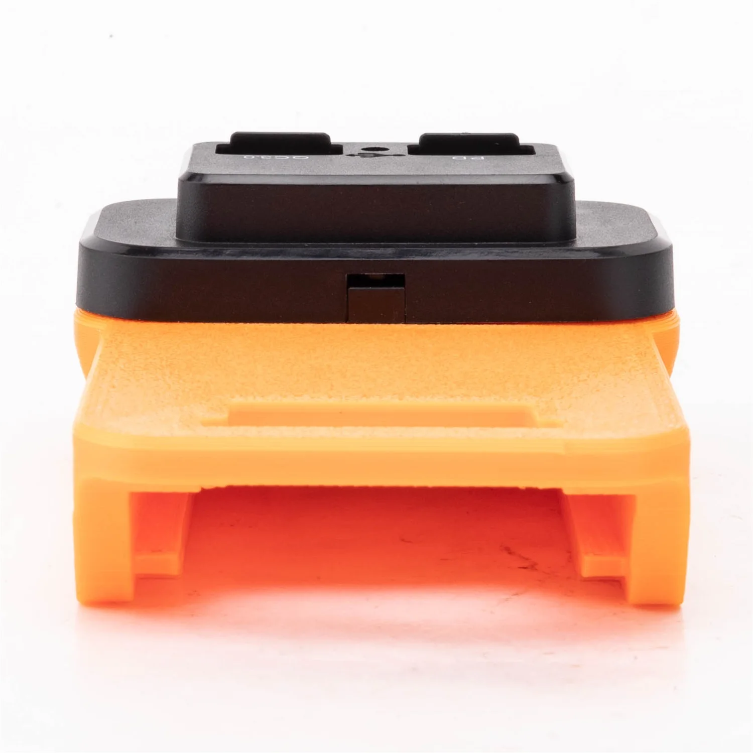 Фото Быстрое зарядное устройство для литий-ионных аккумуляторов BLACK+DECKER 20V с USB-портом PD/QC3.0 для зарядки телефона (не зарядное устройство) №5