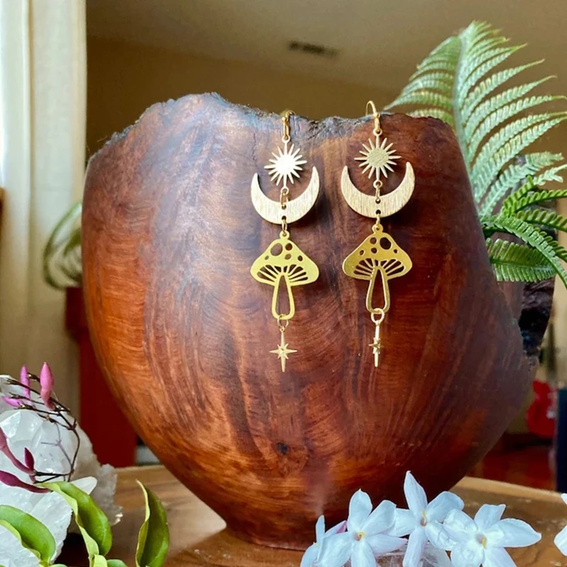 

Vintage Long Ear Hook Earrings For Women Star Moon Hollow Mushroom Wedding Pendant Drop Earring Jewelry Ear Accessories