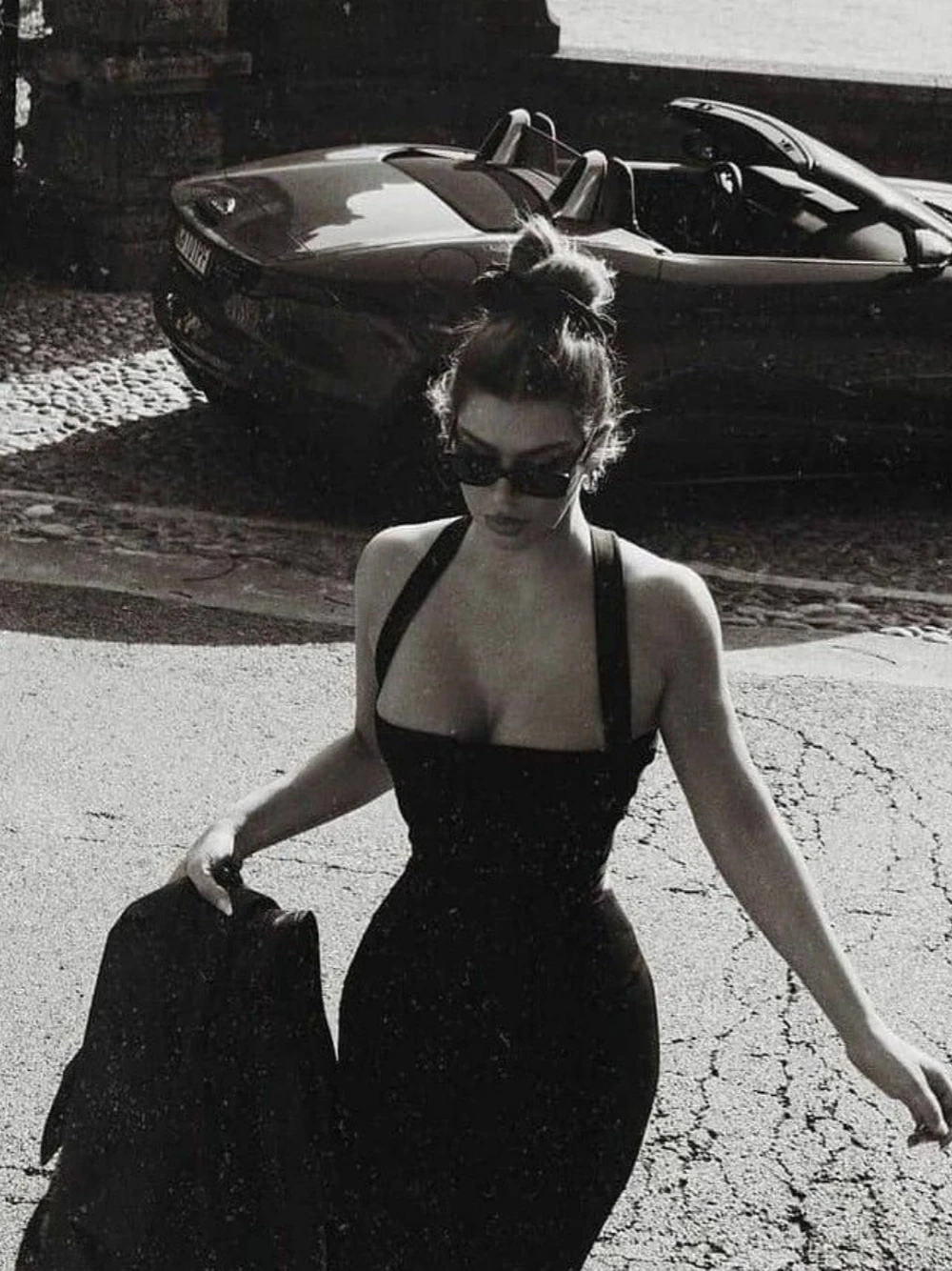 Черное простое вечернее платье с лямкой на шее женское платье-футляр для невесты