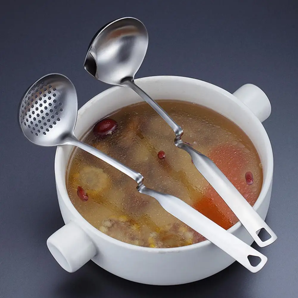 

Rounded Edge Hanging Hole Grinding Polishing Strainer Scoop for Restaurant