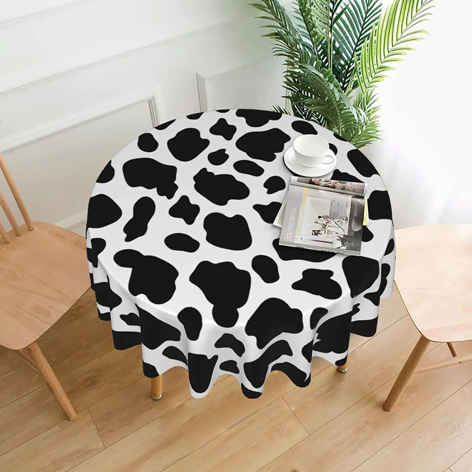 

Round Table Cloth 60 Inch Cow Print Decorative Tablecloth Water Resistance Tablecloths for Kitchen Restaurant Party Study