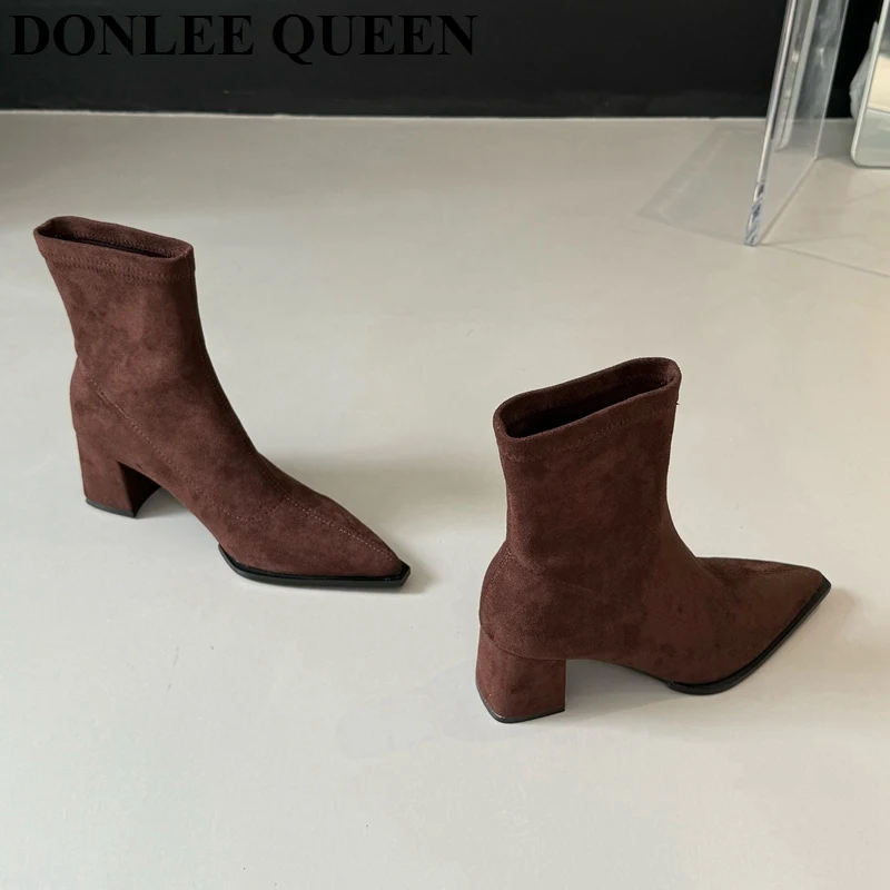 Женские ботинки из микрофибры на толстом каблуке