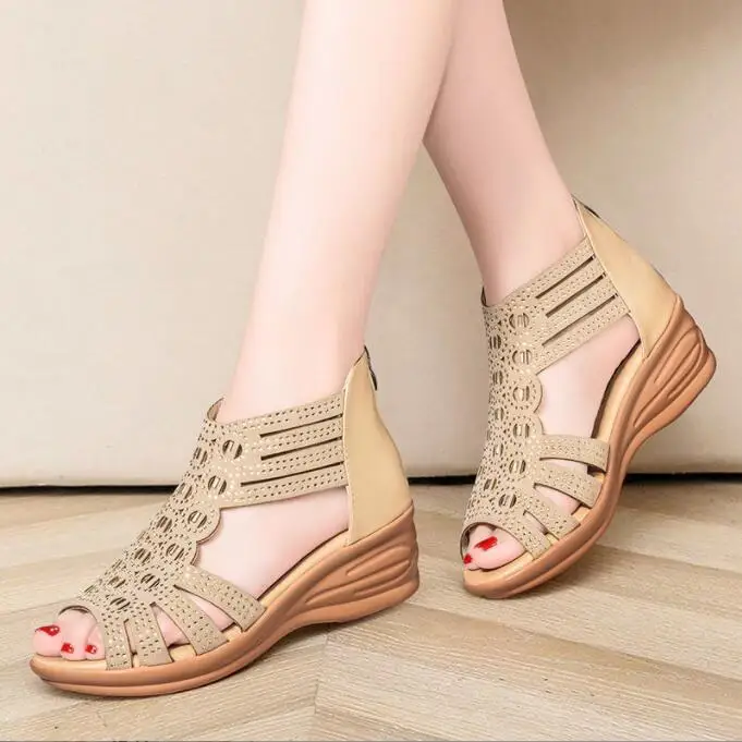 Classic Women Sandals Soft Bottom Wedge Heels Sandals Summer Shoes Women Platform Sandals BlackElegant Wedges Shoes For Women