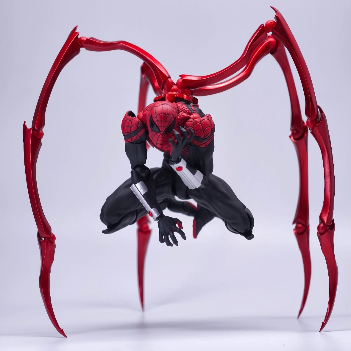 Фото Новая фигурка MessToys Superior Spiderman, модель CT Toys, фигурка Kaine Parker Spider-Man, экшн-фигурка Mess Toys №4