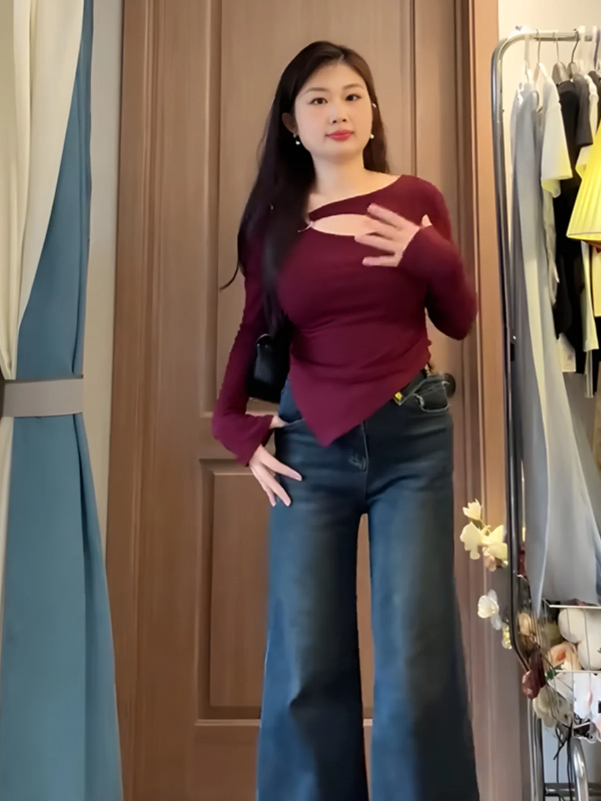 Рубашка больших размеров Gyaru Pure Desire с нерегулярными плечами и длинными рукавами