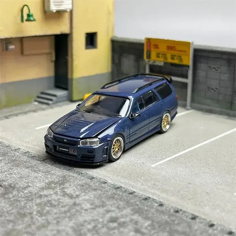 ZOOM 1:64 R34 Stagea Full Carbon Черный/Синий/Фиолетовый Limited499 Литая под давлением модель