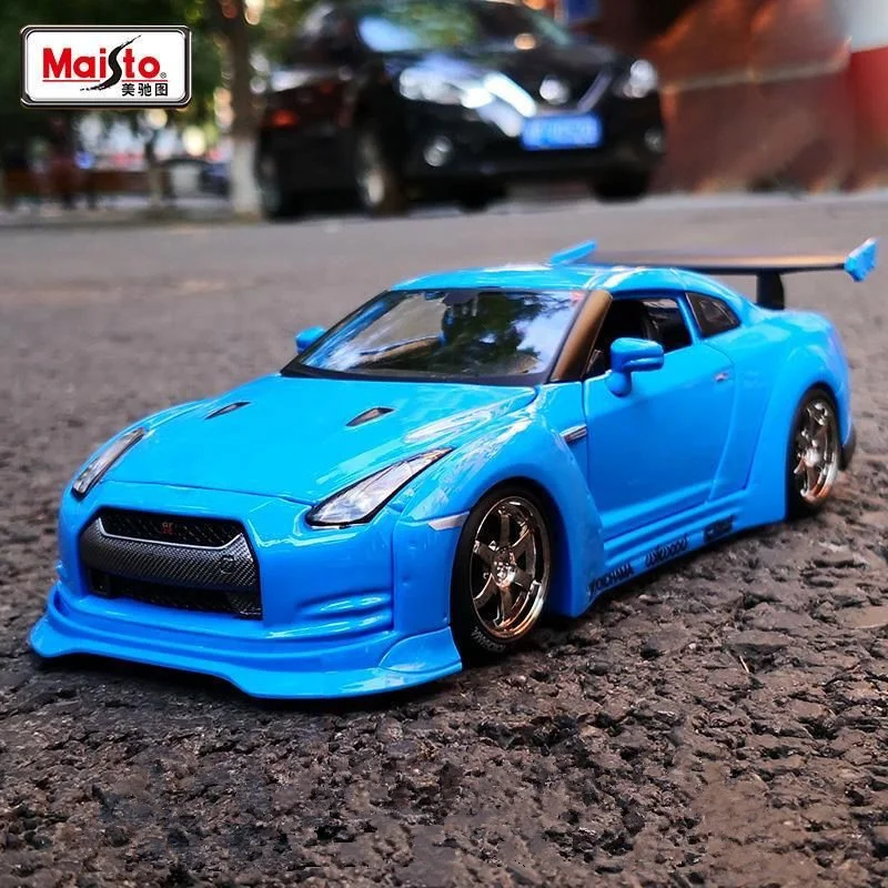 

Модель спортивного автомобиля Maisto 1:24 2009 Nissan GTR из сплава Токио для дрифта литая металлическая игрушка модель гоночного автомобиля высокая имитация детский подарок