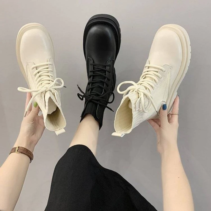 

Women Boots Thick Bottom All-match Motorcycle Short Spring Winter New Single Low-cut Fashion British Style Hot Sale Shoes