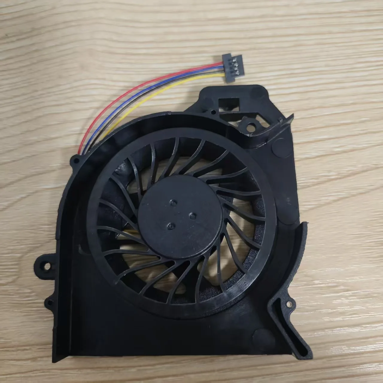 Новый вентилятор для ноутбука HP DV6-6000 DV6-6050 DV7-6B DV7-6C 0KRK6P