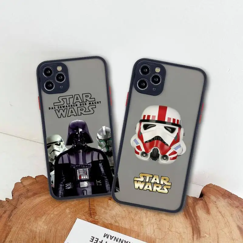

Star Wars The Mandalorian Phone Case For iphone 13 12 11 Pro Max Mini XS 8 7 Plus X SE 2020 XR Matte Transparent Cover