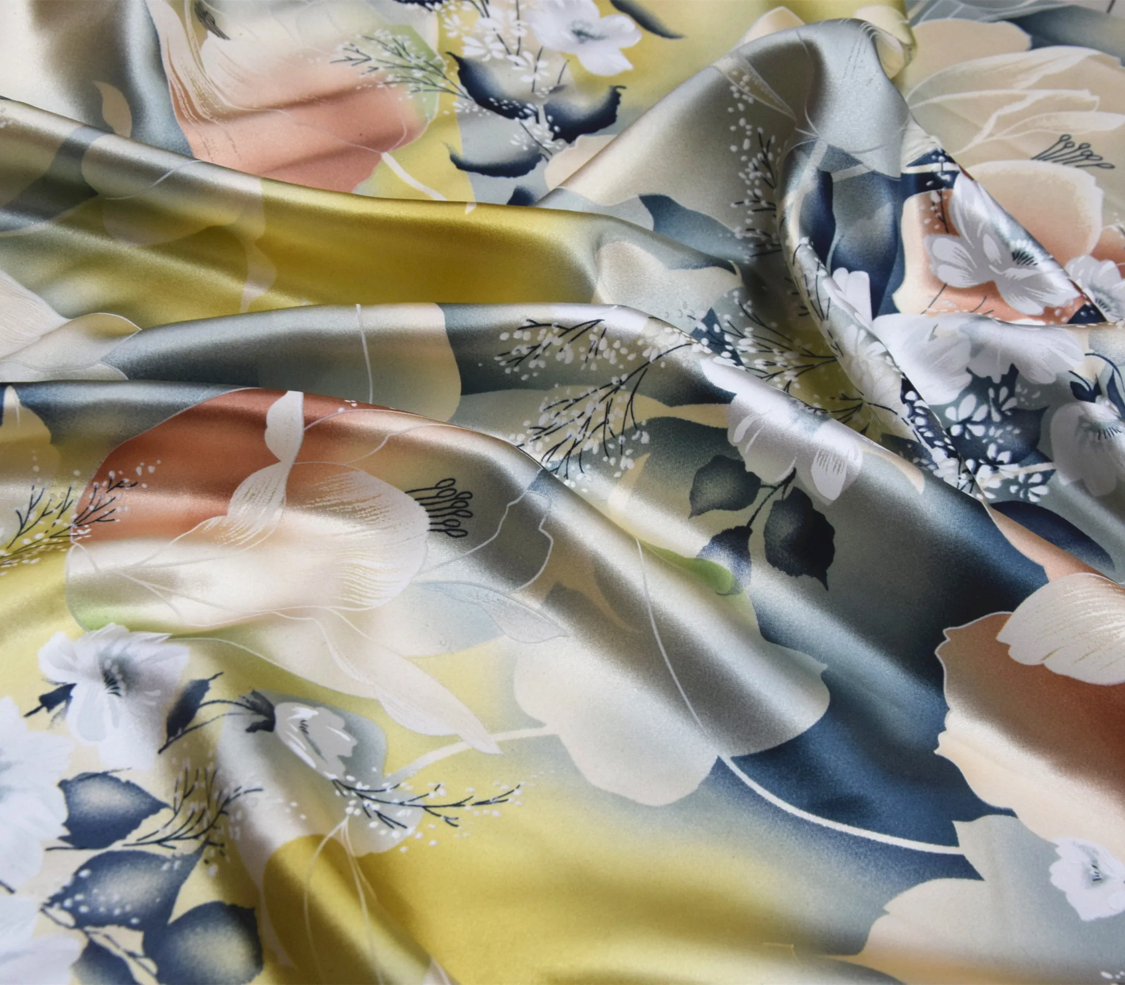 Высокое качество тяжелая ткань из натурального шелка блестящее платье Чонсам