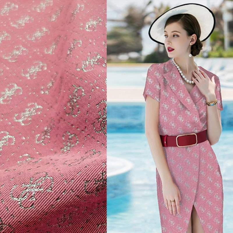 

Европейская и американская мода серебряный шелк жаккард Одежда Ткань Весна и лето платье Костюм Высокая мода DIY ткань