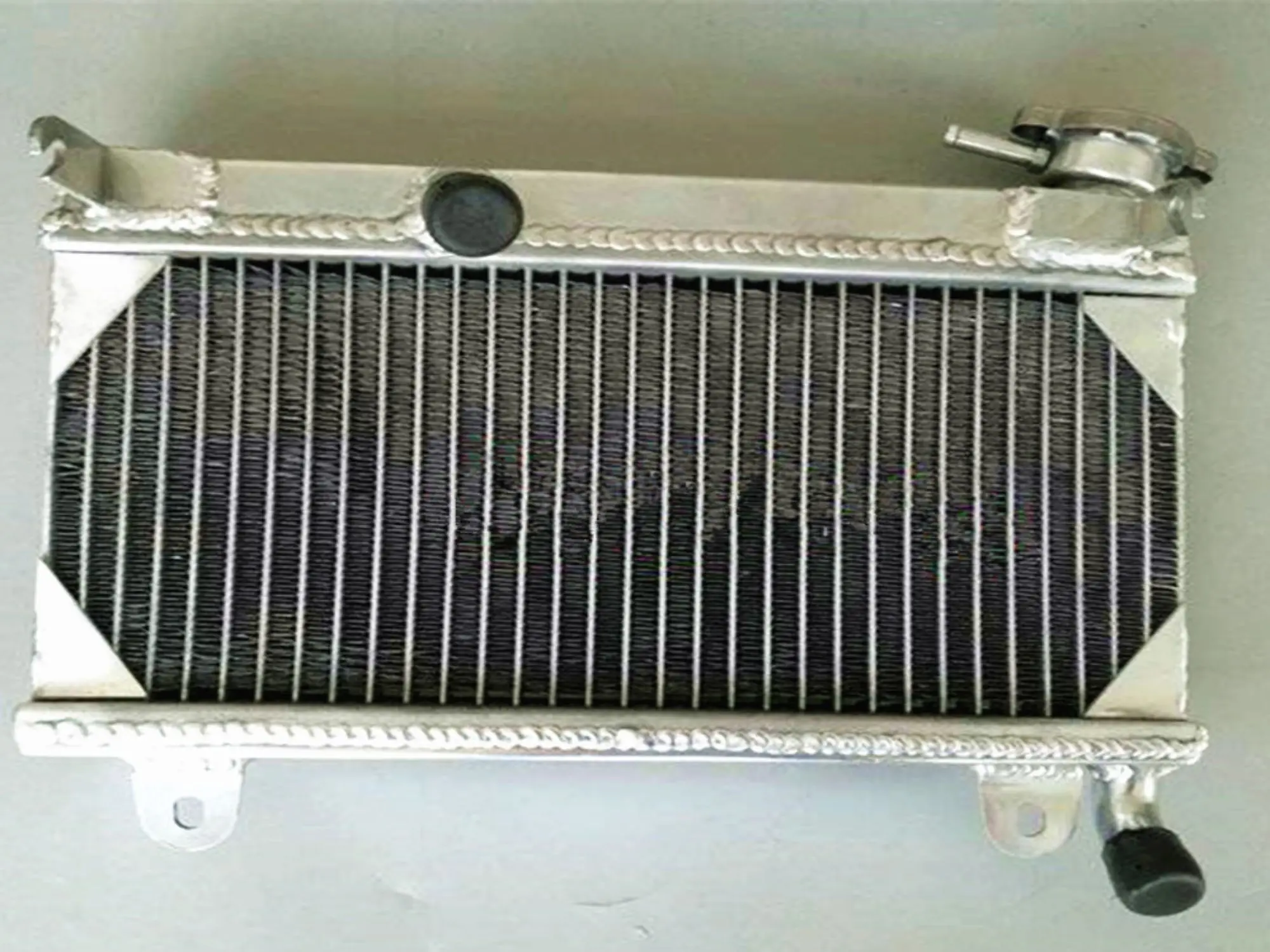 Для Suzuki GAMMA RG250 GJ21A RG 250 1983-1988 годов алюминиевый радиатор охладитель охлаждающей