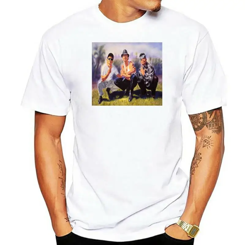 

Футболка с надписью «кровь в крови»