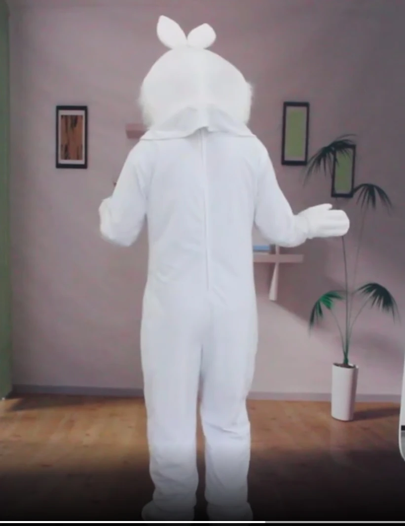 Новый костюм талисмана пасхального кролика рекламная церемония день рождения