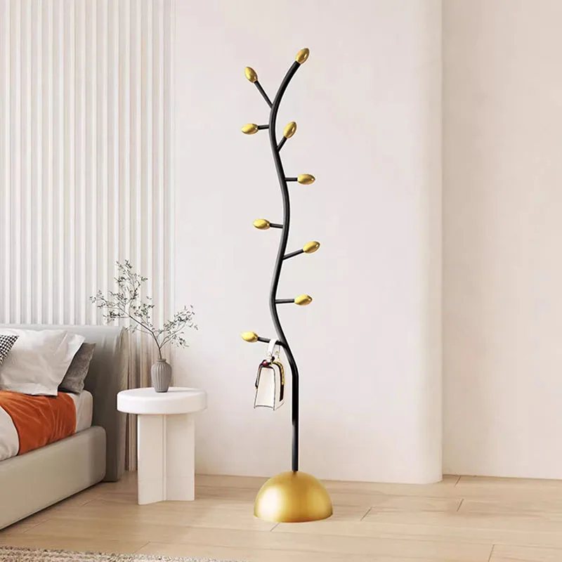 Стеллаж для пальто в современном минималистском стиле металлический напольный