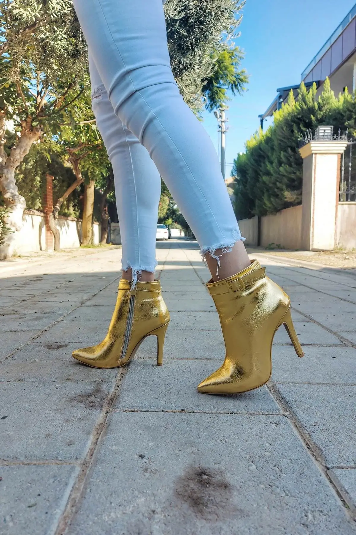 

Women's Fashion Woman Wrinkled Heels Boots