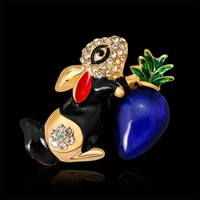 popular creative jewelry fashion cartoon korean version of the rabbit brooch alloy rhinestone dripping oil ladies corsage