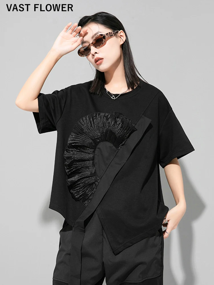 

Женская Черная Асимметричная футболка с разрезом и цветочным принтом, новая свободная повседневная Винтажная футболка с коротким рукавом, модный летний топ 2022