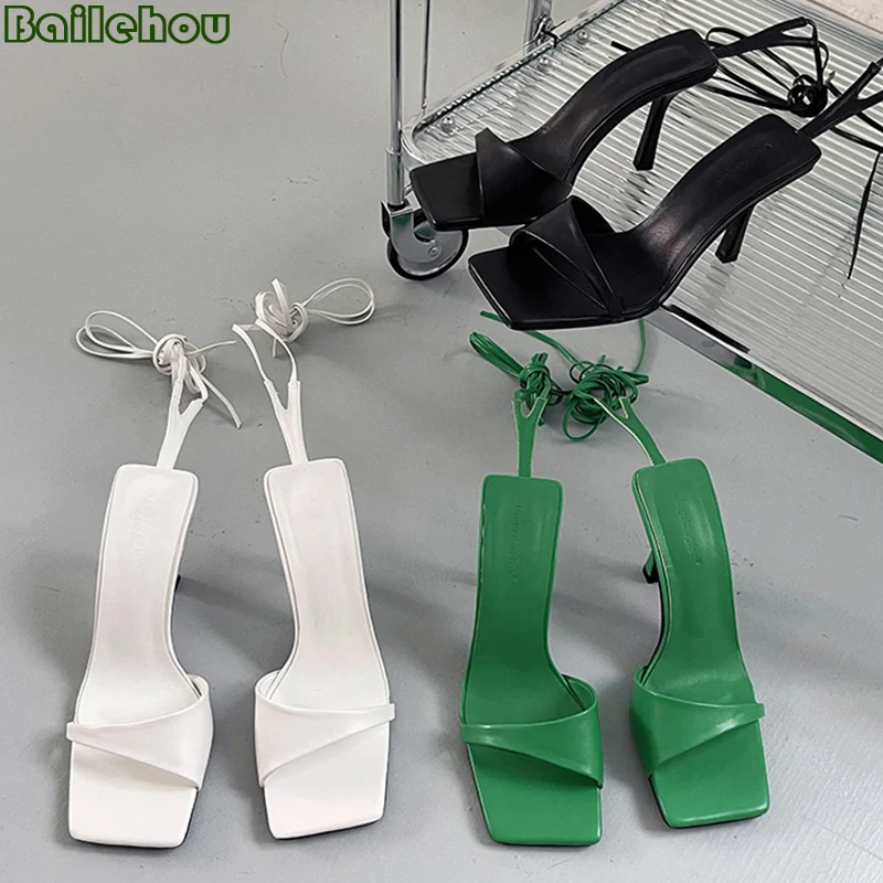 

Туфли-лодочки женские с квадратным носком, пикантные сандалии с ремешком на щиколотке, модная повседневная обувь на тонком высоком каблуке,...