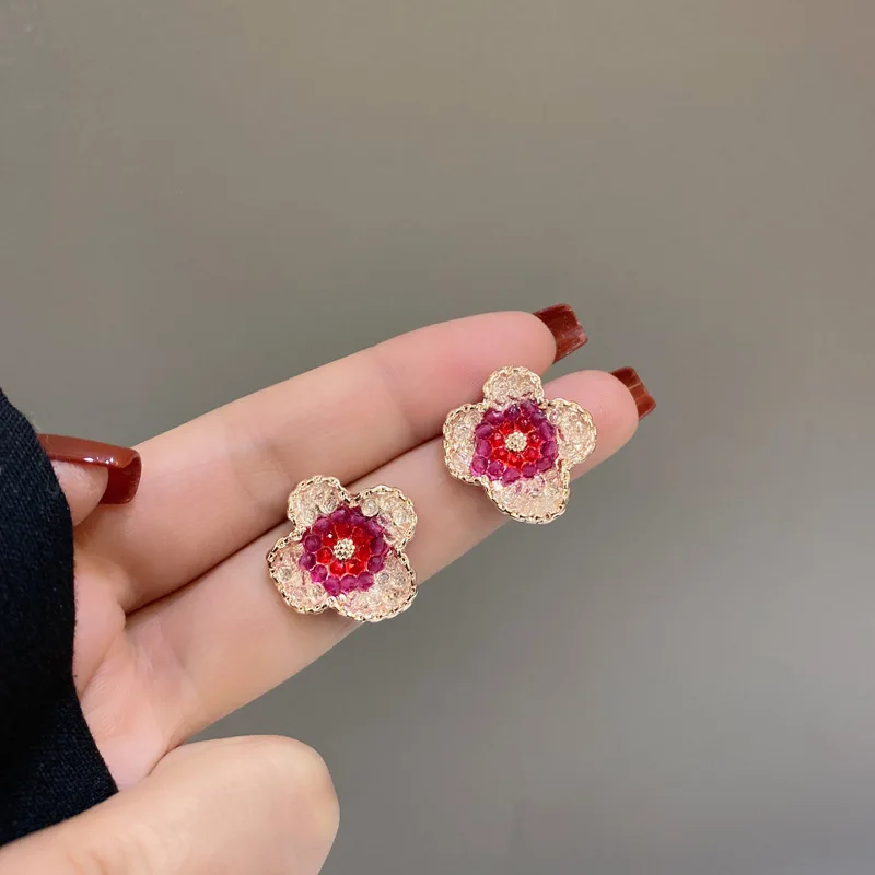 

French Fashion Vintage Crystal Flower Stud Earrings for Women 2023 New Trendy Luxury Earrings Party Wedding Jewelry Accessories