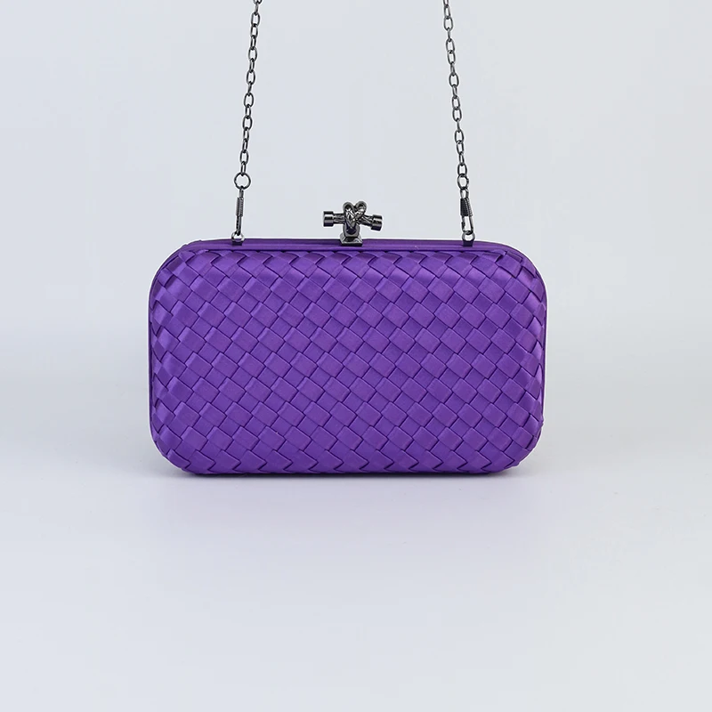 Элегантный модный клатч с геометрическим рисунком и украшением крест-накрест