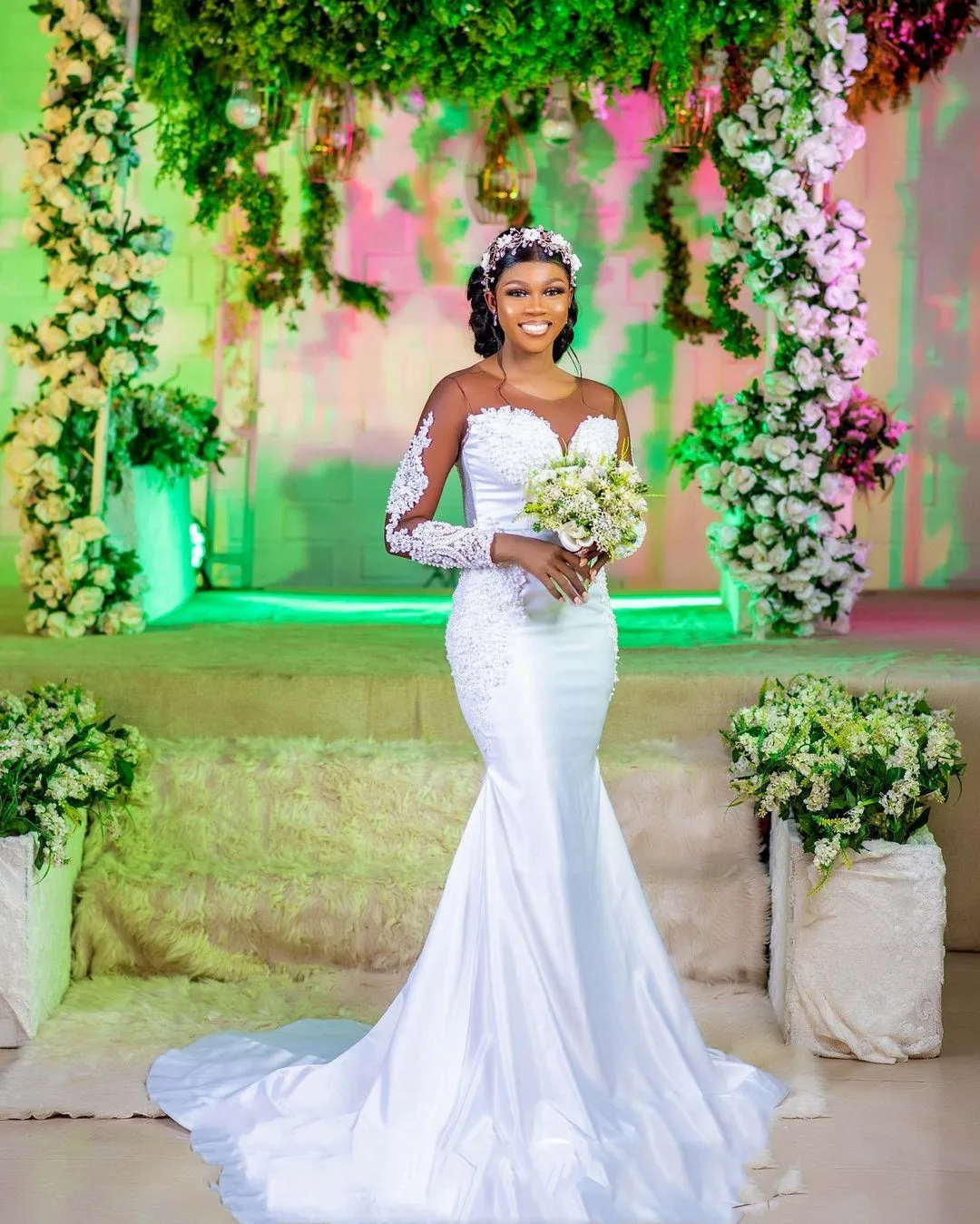 

Очаровательное белое атласное свадебное платье с длинным рукавом, Тюлевое платье на бретельках со шлейфом для выпускного вечера, кружевное платье для милой вечеринки, платье для девушек